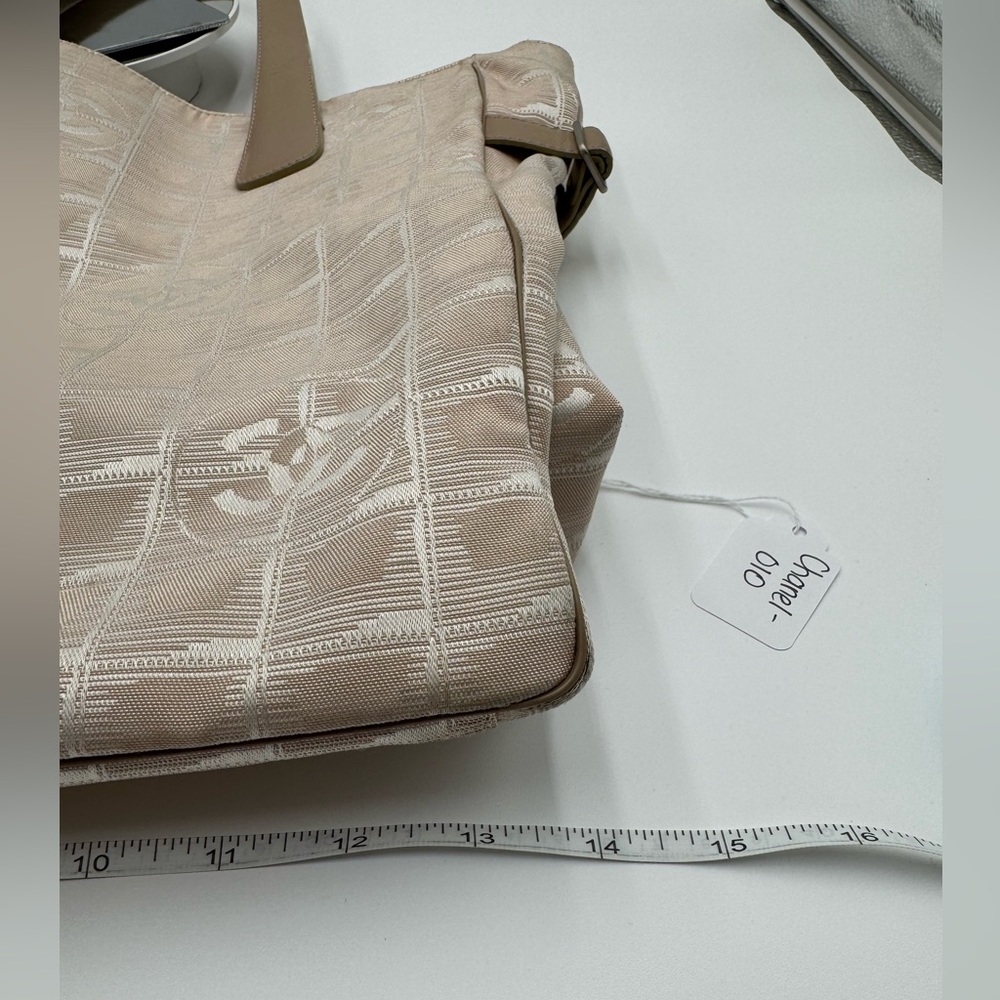 Chanel-Authentic- Travel Line Tote Bag Pink Blush - Picture 12 of 16
